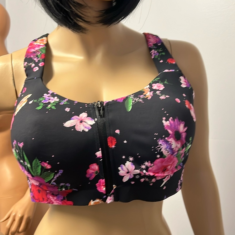 Beautiful NWOT Victoria Secret SWEAT S38DDD